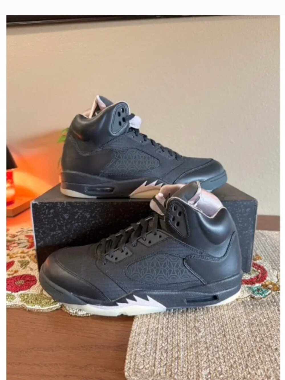 Jordan 5 Retro PSG Paris Saint-Germain Off Noir Black Particle Beige
